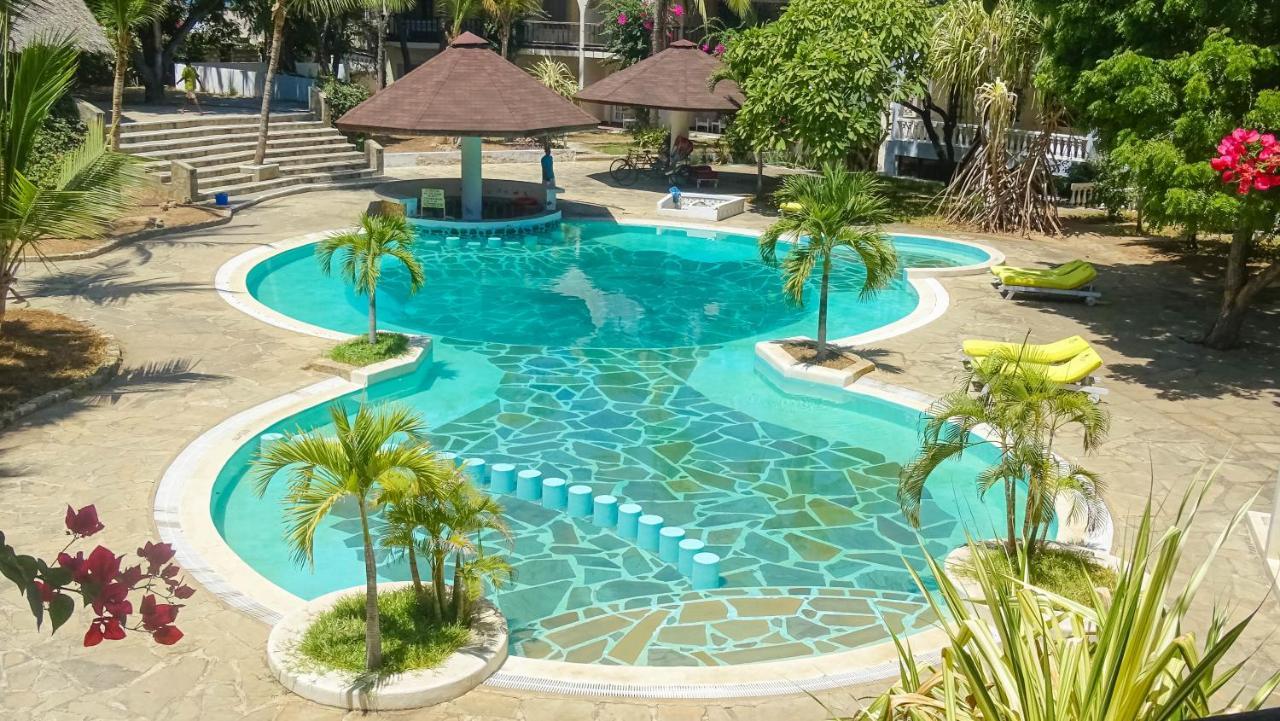 Lily Palm Resort Watamu Buitenkant foto