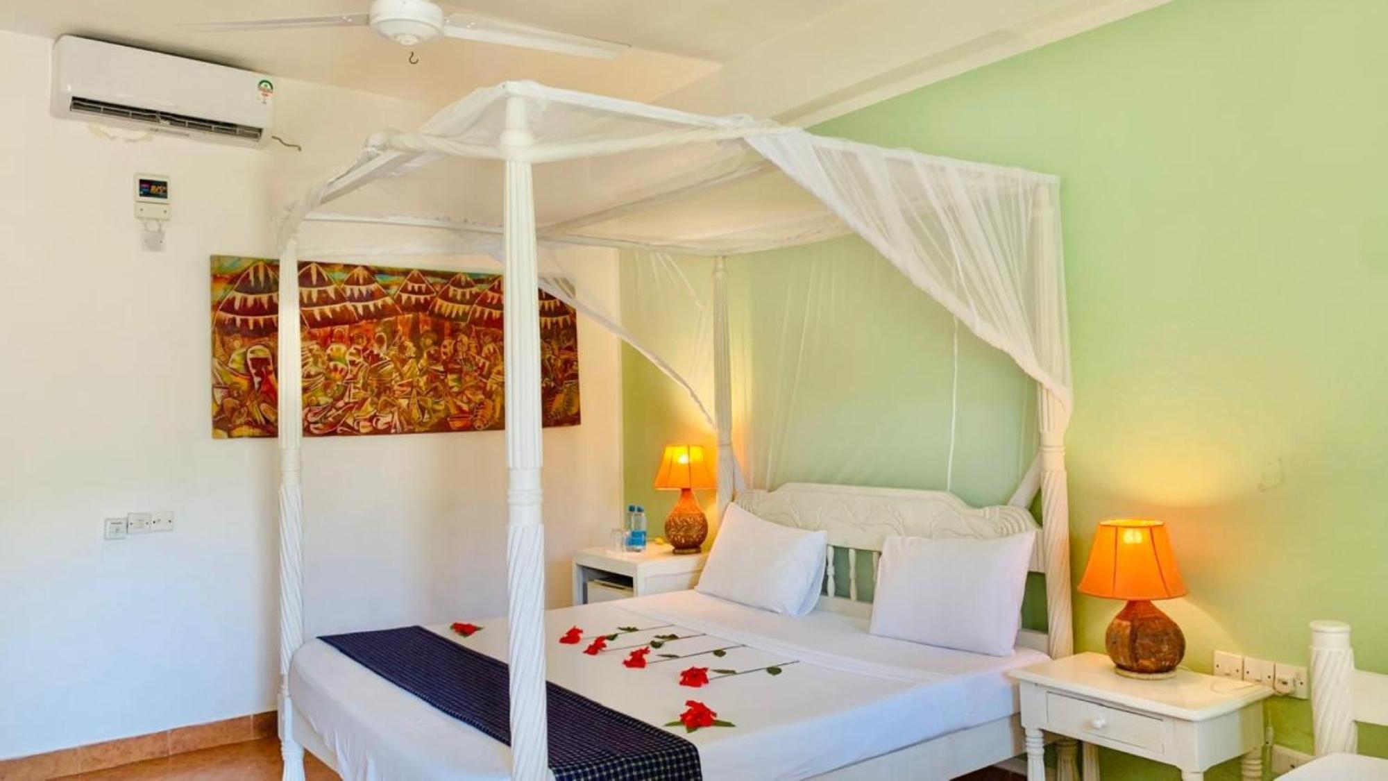 Lily Palm Resort Watamu Buitenkant foto