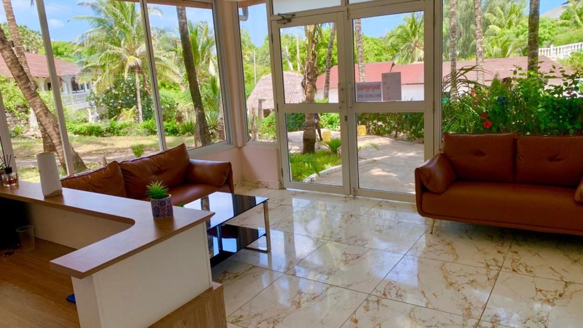 Lily Palm Resort Watamu Buitenkant foto