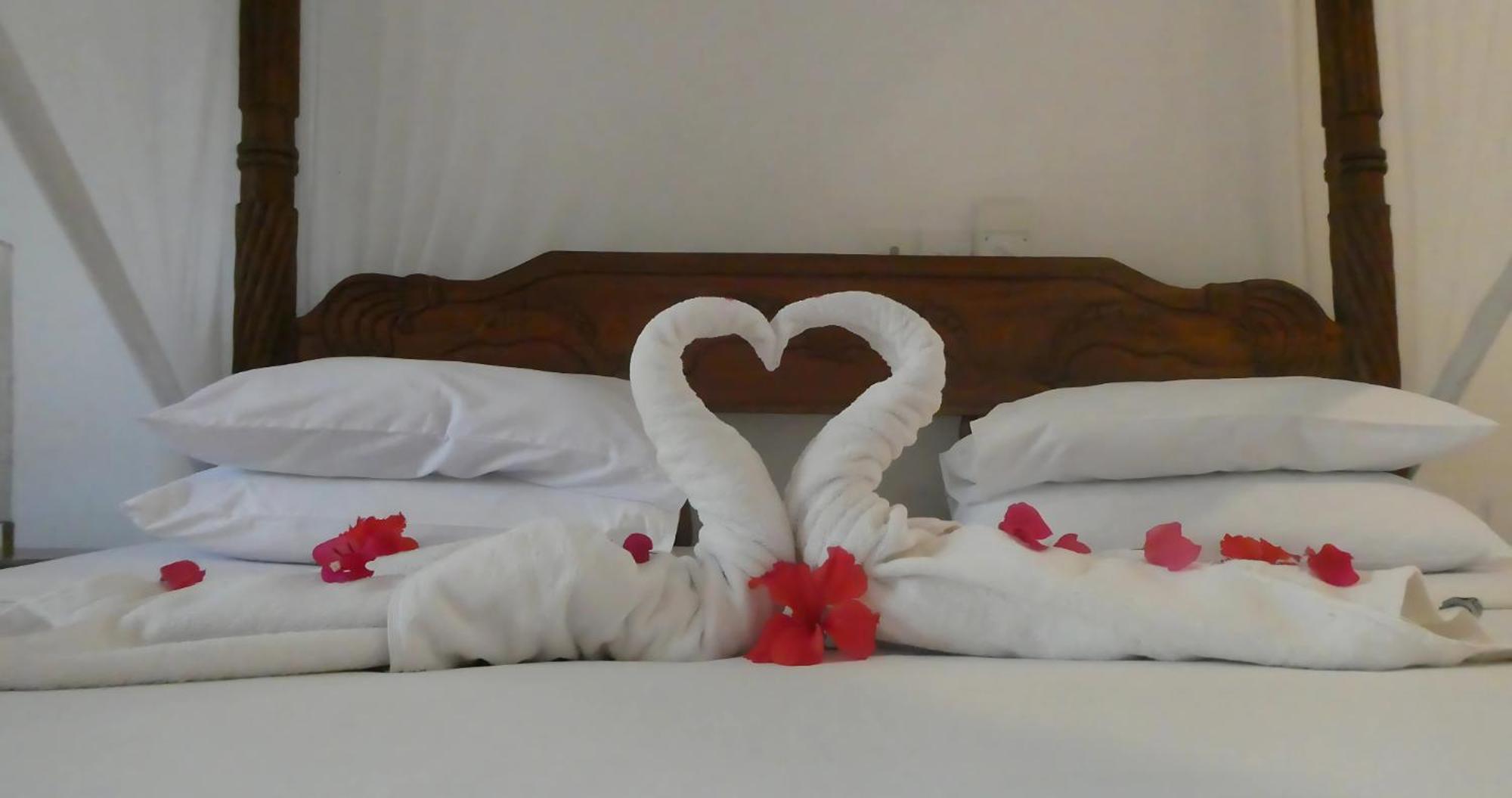 Lily Palm Resort Watamu Buitenkant foto