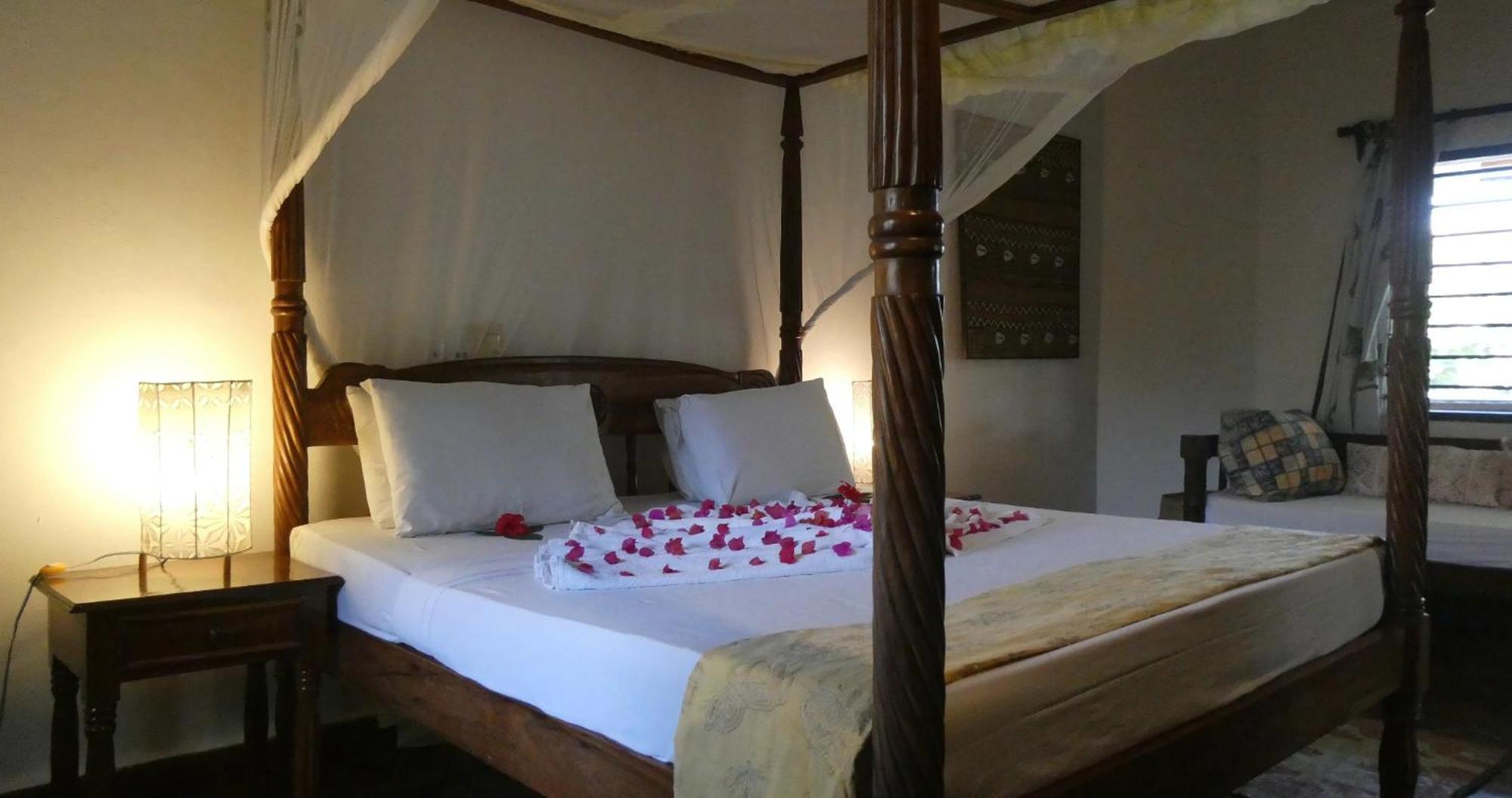 Lily Palm Resort Watamu Buitenkant foto